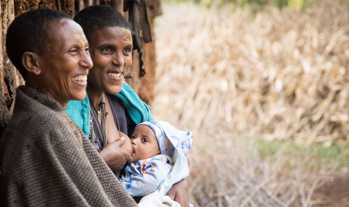 Ethiopian mother breastfed her baby